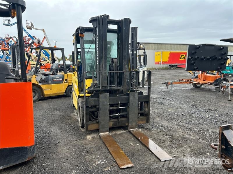 Hyundai 45D-9 8400 lb Electric Forklift Wózki elektryczne