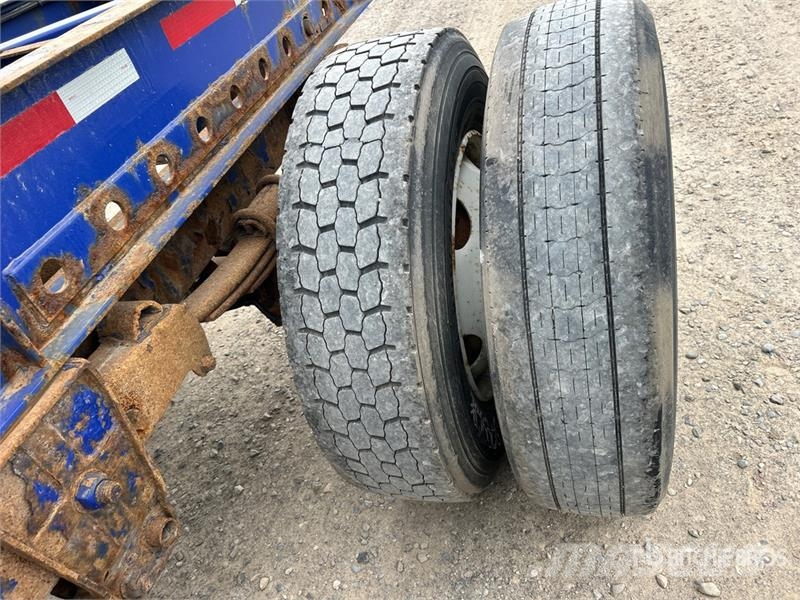 Hyundai 53 ft Tri/A Intermodal Container Trailer Причепи для перевезення контейнерів