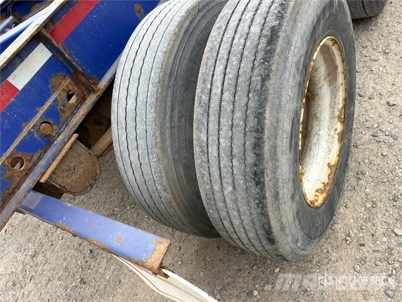 Hyundai 53 ft Tri/A Intermodal Container Trailer Причепи для перевезення контейнерів