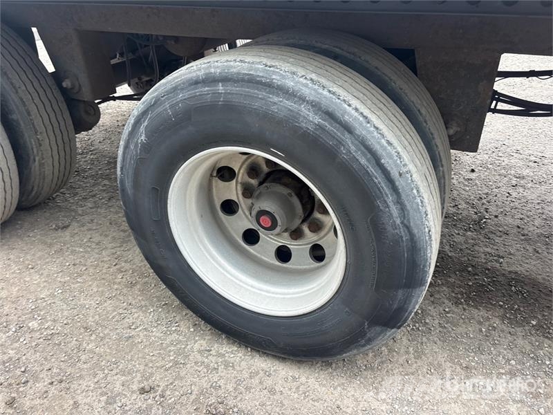 Hyundai 53 ft x 102 in Tri/A Refrigerated Trailer Frysetrailer Semi