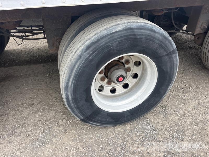 Hyundai 53 ft x 102 in Tri/A Refrigerated Trailer Frysetrailer Semi