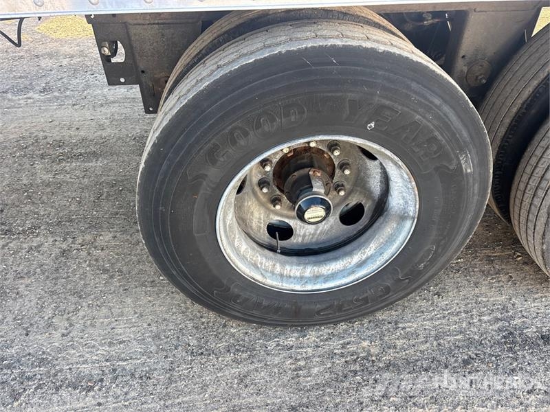 Hyundai 53 ft x 102 in T/A Van Trailer Прицепы-фургоны