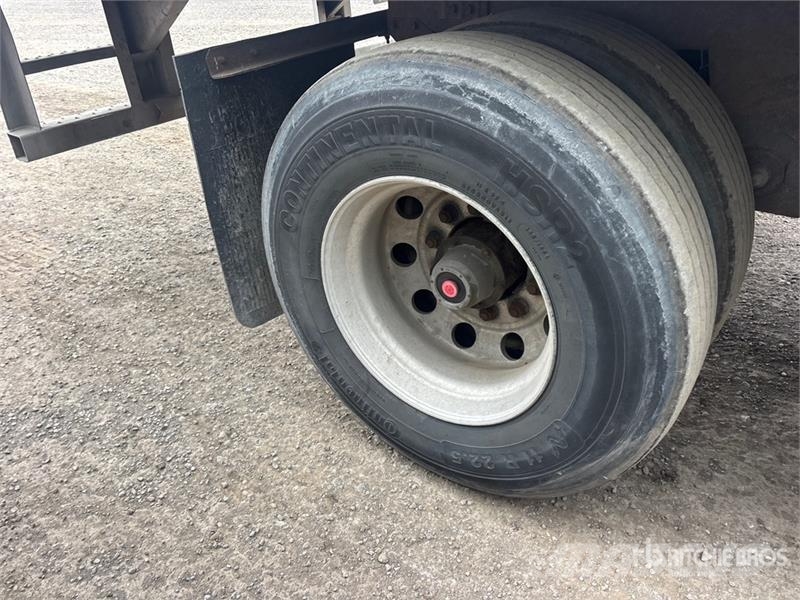 Hyundai 53 ft x 102 in Tri/A Refrigerated Trailer Frysetrailer Semi