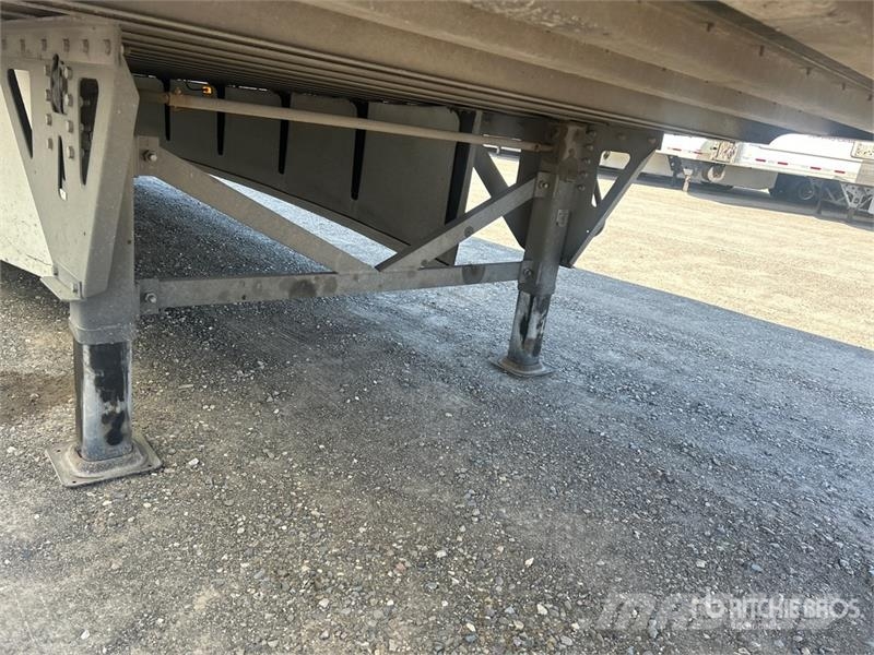 Hyundai 53 ft x 102 in T/A Van Trailer Ремаркета фургони