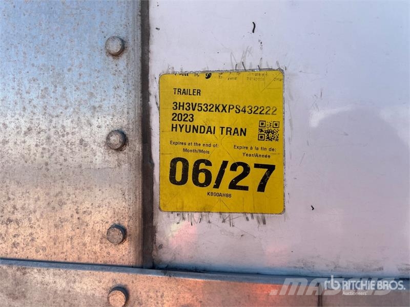 Hyundai 53 ft x 102 in T/A Van Trailer Ремаркета фургони