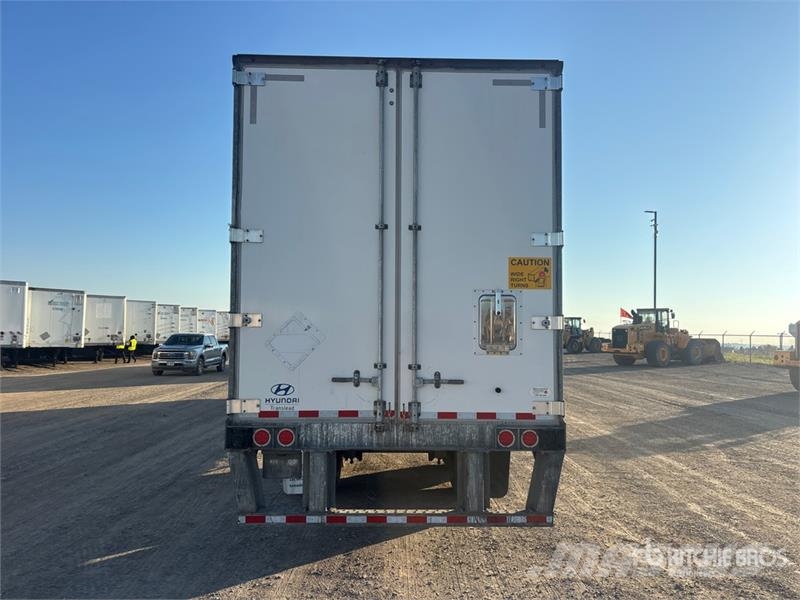 Hyundai 53 ft x 102 in T/A Van Trailer Dobozos pótkocsik