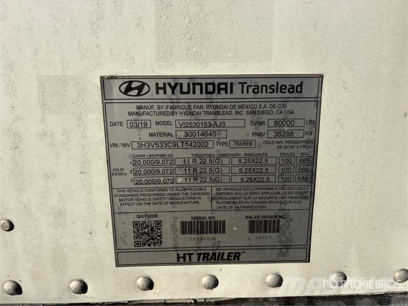 Hyundai 53 ft x 102 in Tri/A Van Trailer Ремаркета фургони