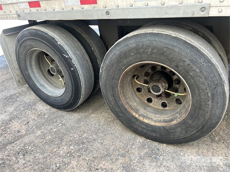 Hyundai 53 ft x 102 in T/A Van Trailer Ремаркета фургони