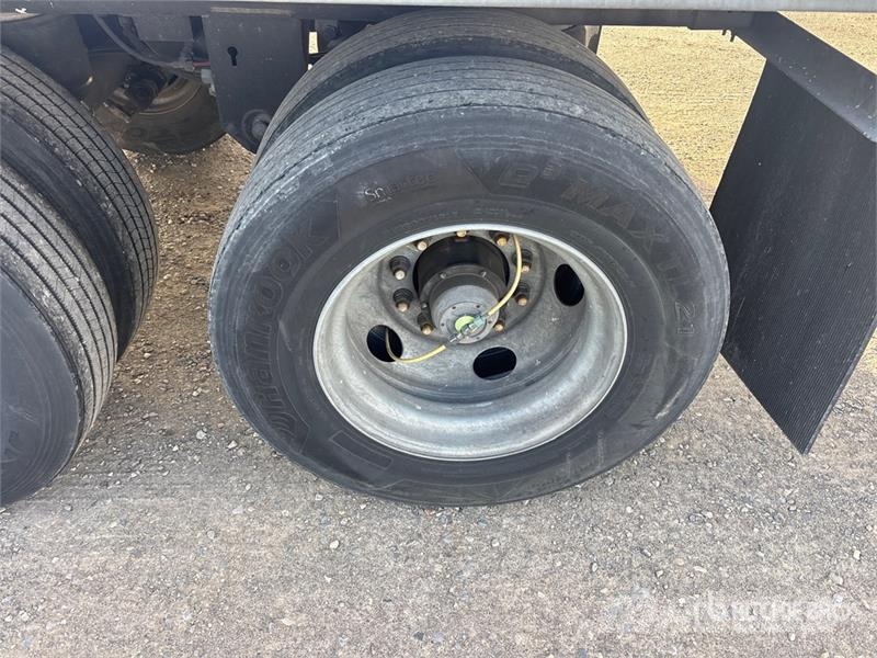 Hyundai 53 ft x 102 in T/A Van Trailer Прицепы-фургоны