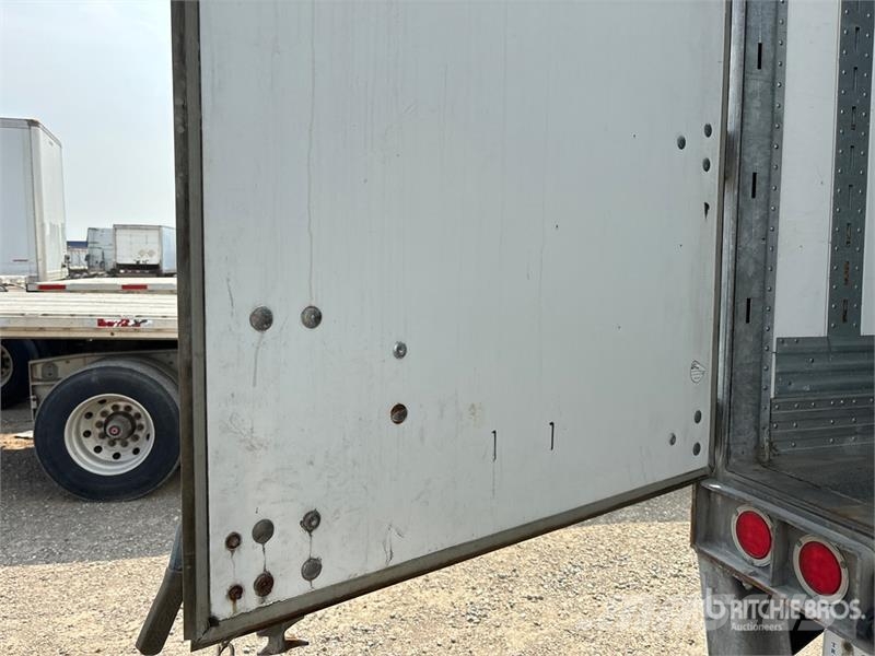 Hyundai 53 ft x 102 in T/A Van Trailer Reboques baú