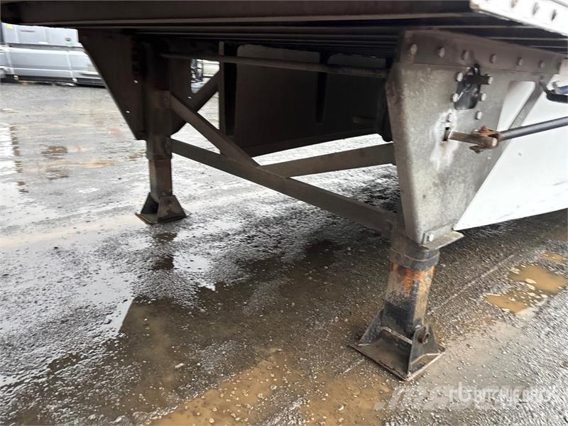 Hyundai 53 ft x 102 in T/A Van Trailer Van Body Trailers