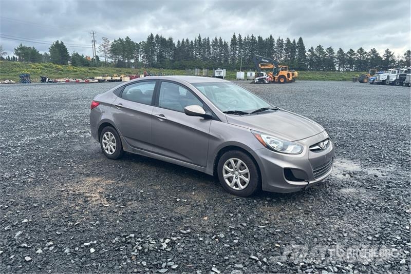 Hyundai Accent Automobile Cars