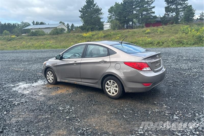 Hyundai Accent Automobile Cars