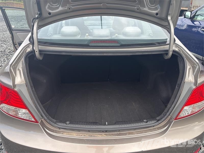 Hyundai Accent Automobile Cars