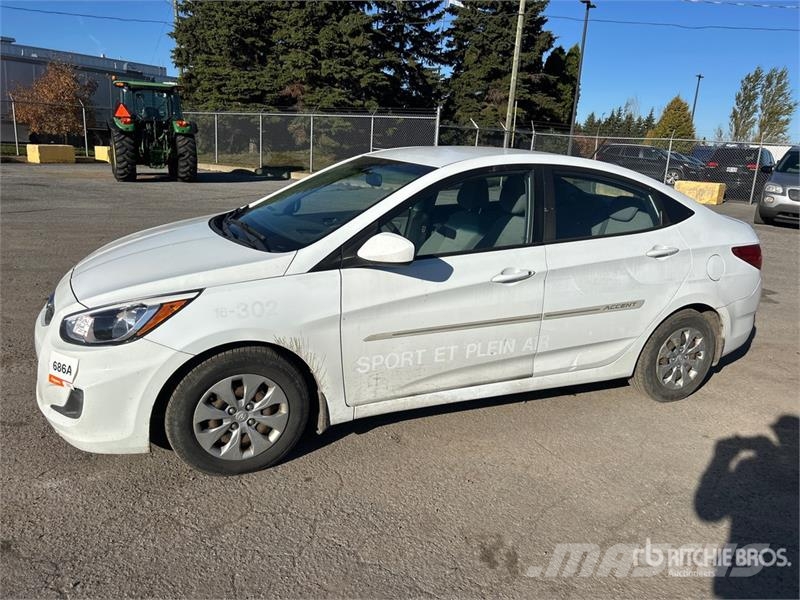 Hyundai Accent Automobile Henkilöautot