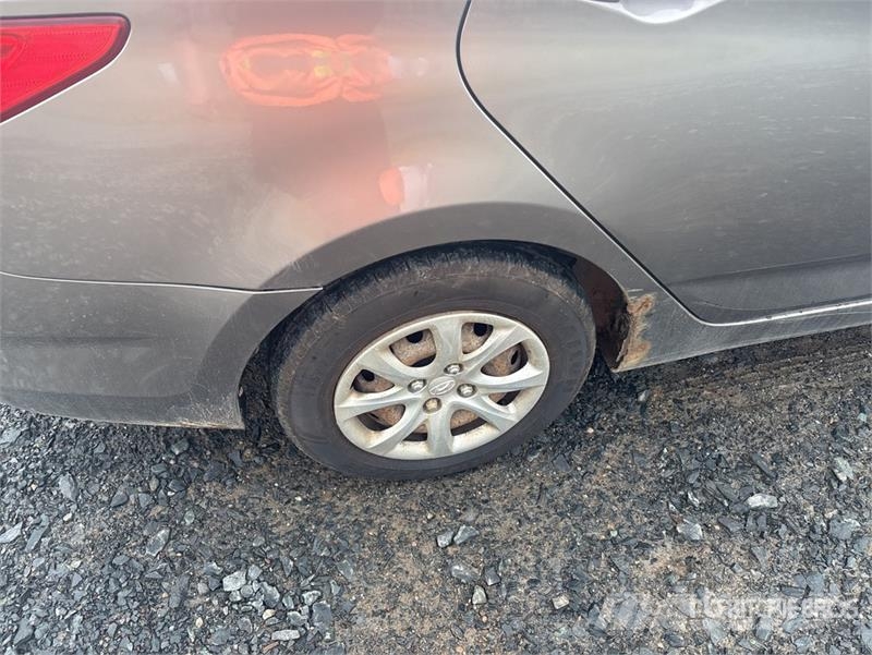 Hyundai Accent Automobile Cars