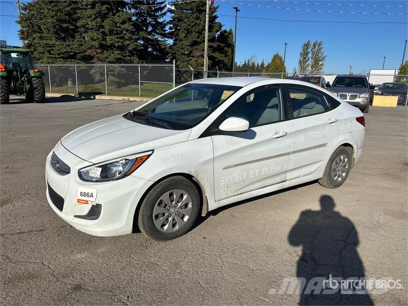 Hyundai Accent Automobile Henkilöautot
