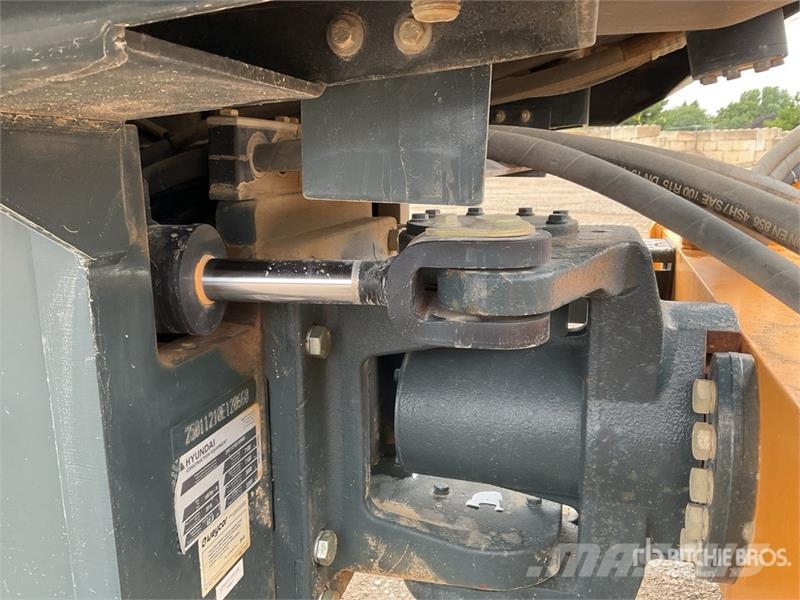 Hyundai HR70C-9 Smooth Drum Compactor Single drum rollers