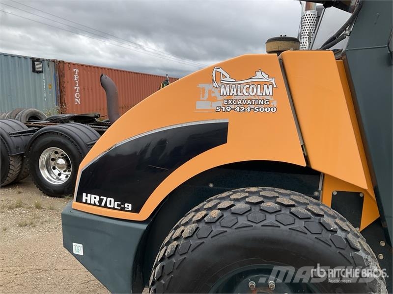 Hyundai HR70C-9 Smooth Drum Compactor Single drum rollers