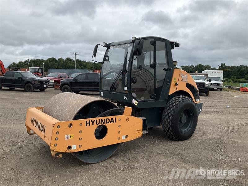 Hyundai HR70C-9 Smooth Drum Compactor Single drum rollers