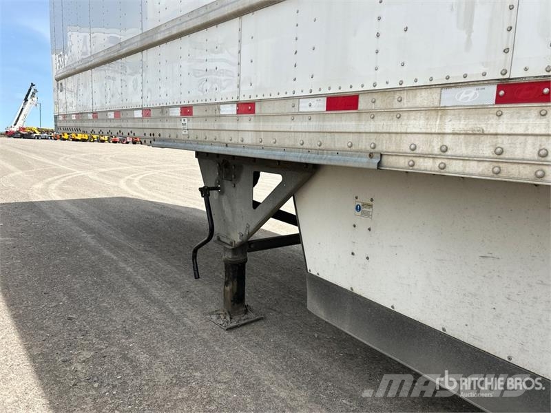 Hyundai V12530152-AJS Прицепы-фургоны