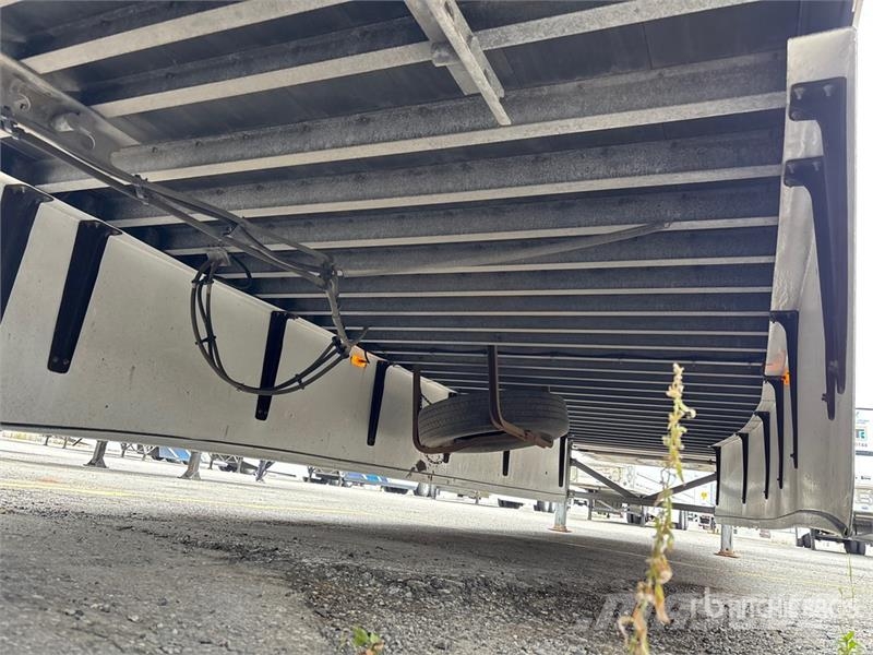 Hyundai VC2530152-AJS Прицепы-фургоны