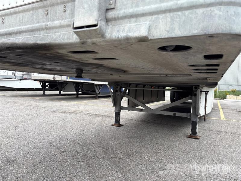 Hyundai VC2530152-AJS Прицепы-фургоны
