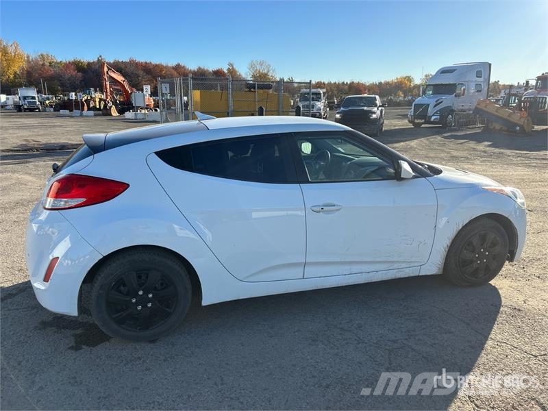 Hyundai Veloster Base Automobile Henkilöautot