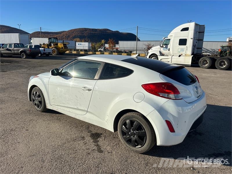 Hyundai Veloster Base Automobile Henkilöautot