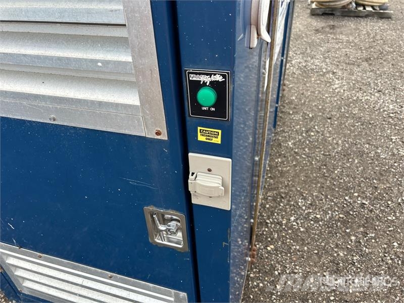 Ice Fighter IHS700 680000 BTU Space Heater Dispositivi di riscaldamento / scongelamento