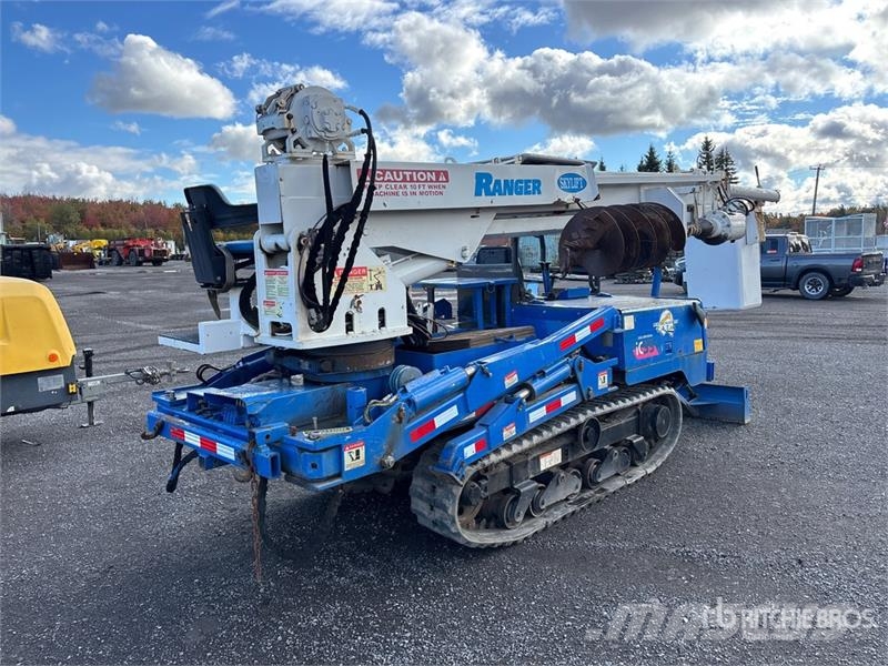IHI IC35 Crawler Carrier 19 in Auger Diger