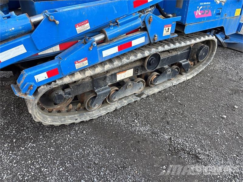 IHI IC35 Crawler Carrier 19 in Auger Diger