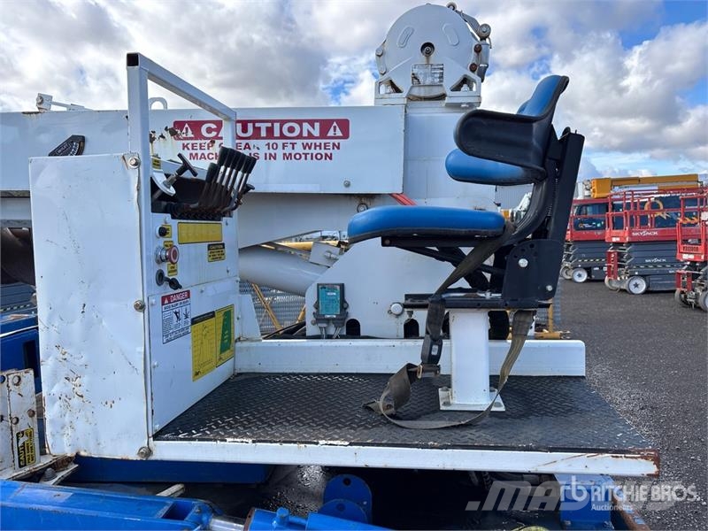 IHI IC35 Crawler Carrier 19 in Auger Diger