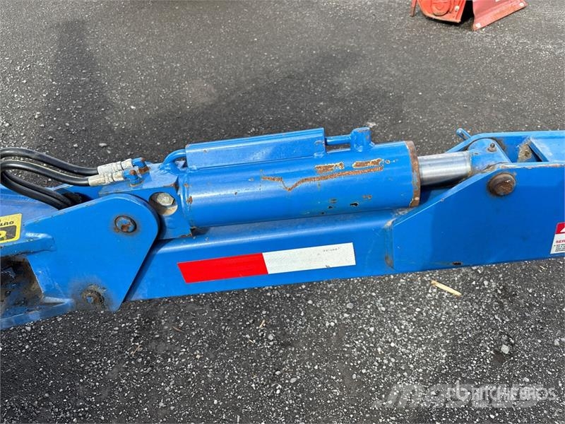 IHI IC35 Crawler Carrier 19 in Auger Diger