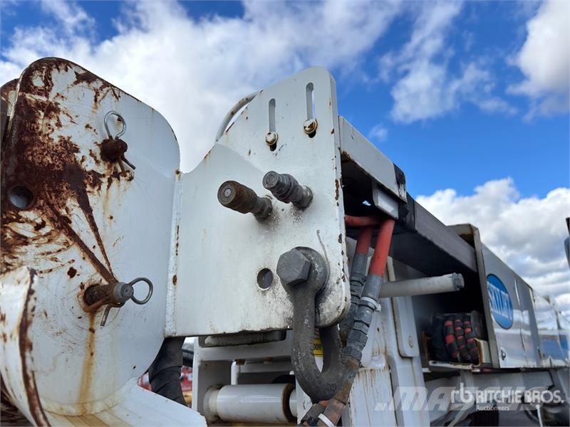 IHI IC35 Crawler Carrier 19 in Auger Diger