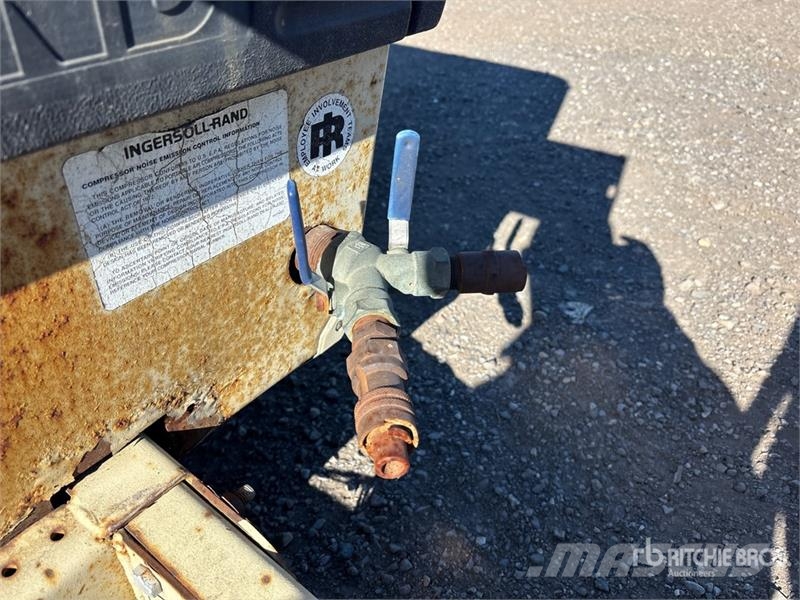 Ingersol-Rand P185WJD Mobile Air Compressor (Inope Kompressoren