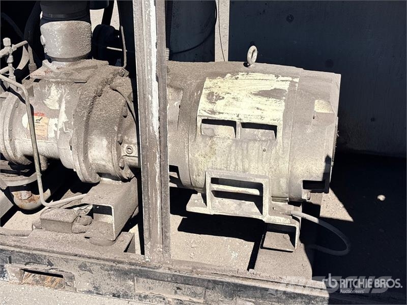 Ingersoll Rand 442 cfm Skid-Mounted Electric Air Compressor Kompresorji