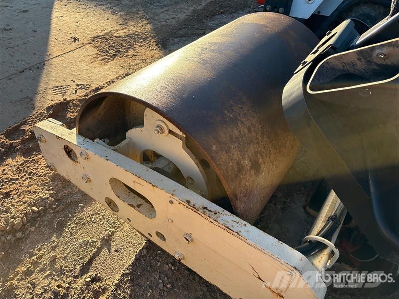Ingersoll Rand SD-25D Vienvalča grunts veltņi