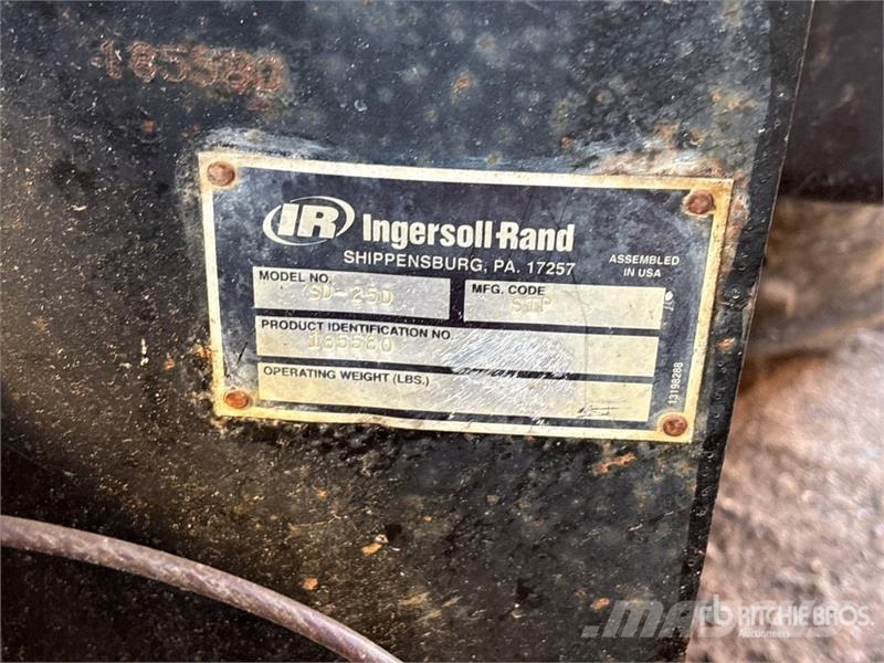 Ingersoll Rand SD-25D Vienvalča grunts veltņi