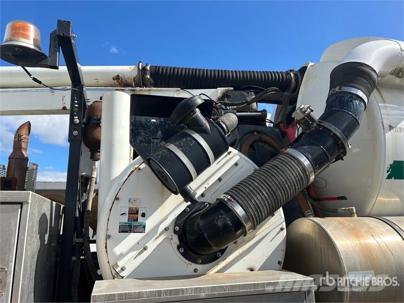 International 2100 on International SF637 6x4 Sewer Cleaner Truc Camiões Aspiradores Combi