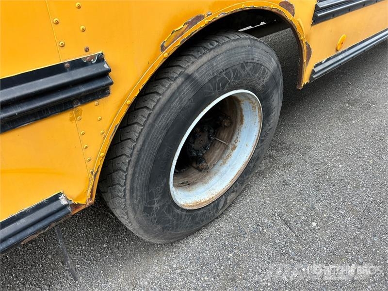 International 3800 Mini buszok