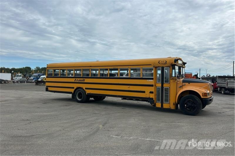 International 3800 Mini buszok