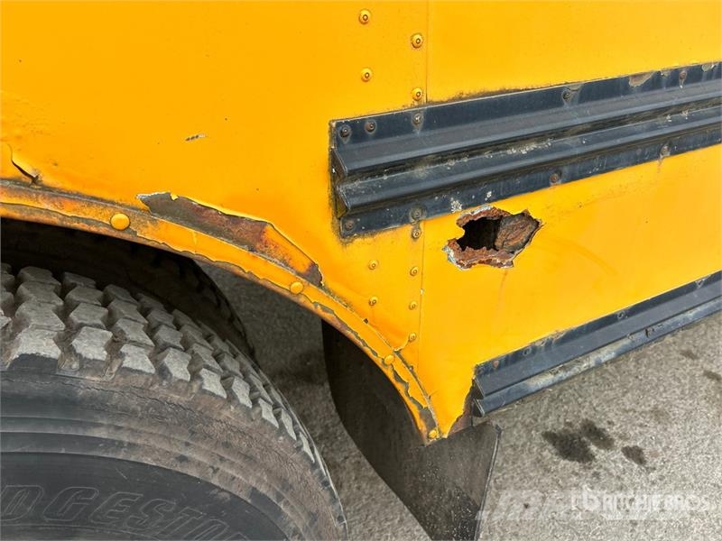 International 3800 Mini buszok