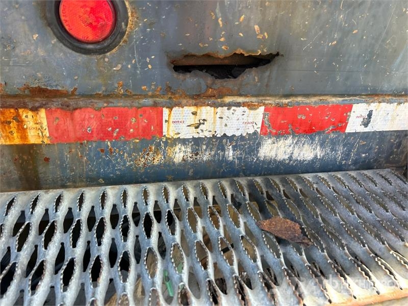 International 400-46-R 46 ft on International 7400 6x4 Extended Εναέριες πλατφόρμες τοποθετημένες σε φορτηγό