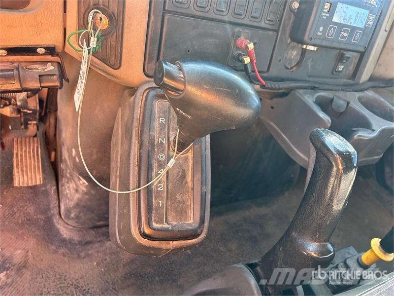 International 4300 Tipper trucks