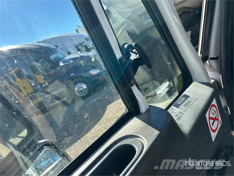 International 4300 Komunalni kamioni