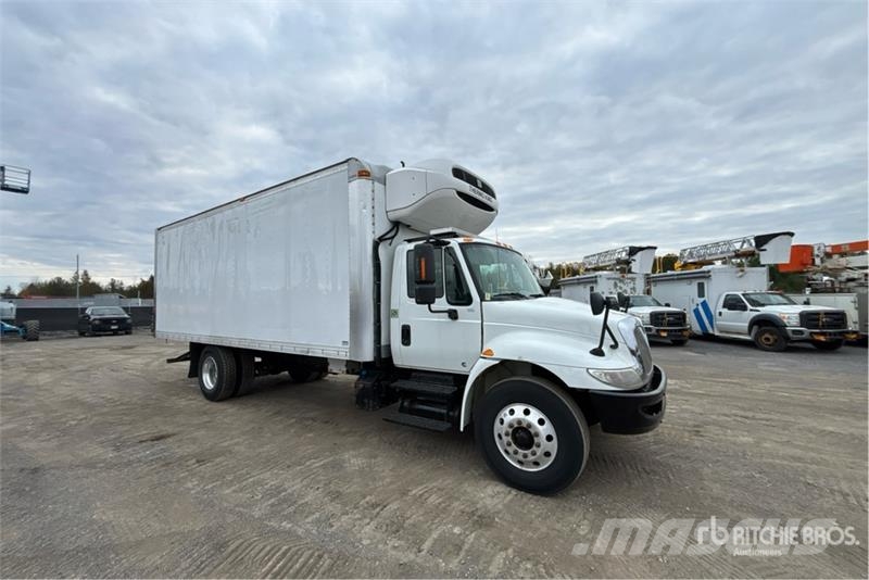 International 4300 Грузовики-Рефрижераторы