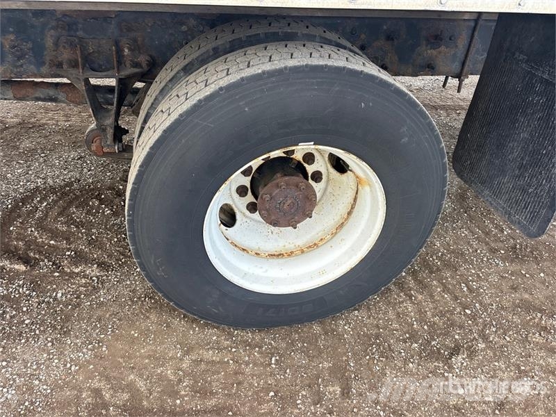 International 4300 Грузовики-Фургоны