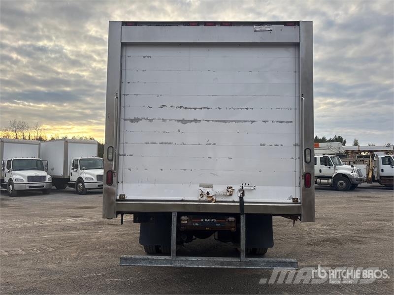 International 4300 Грузовики-Рефрижераторы