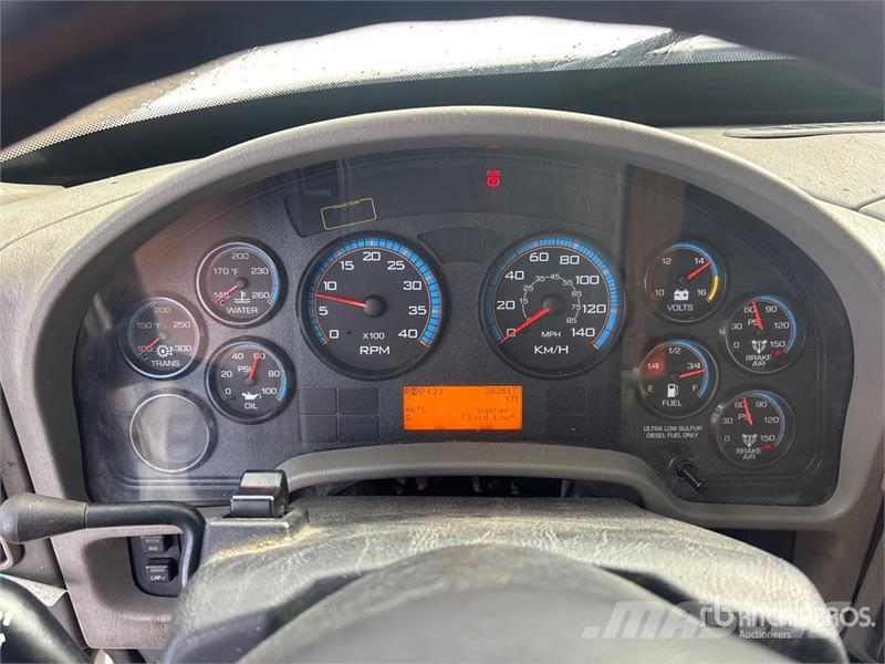 International 4300 Грузовики-Фургоны